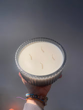 Load image into Gallery viewer, Palo Santo Candle Large
